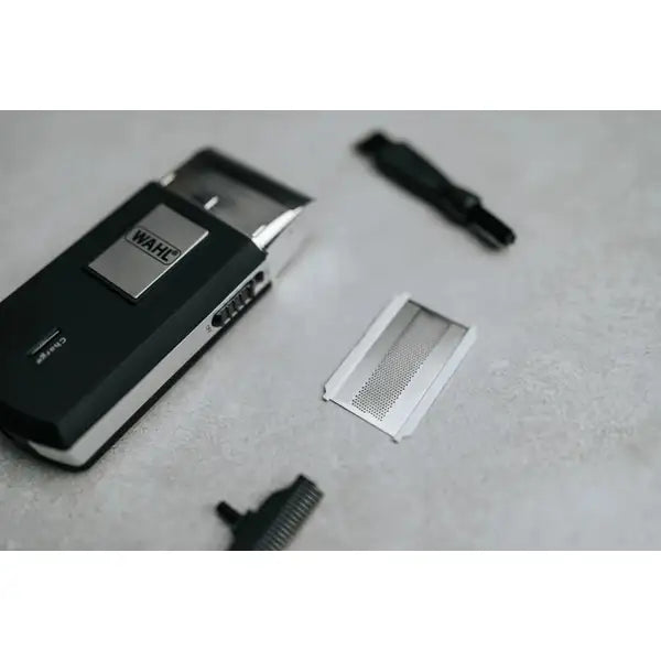 Wahl Travel Shaver