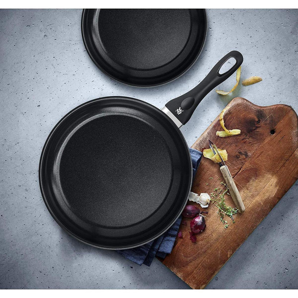 WMF Devil - 3-teiliges Bratpfannenset - Durchmesser 20/24/28 cm - Cromargan Edelstahl - Bratpfanne mit Keramikbeschichtung - Kunststoffgriff - Induktion