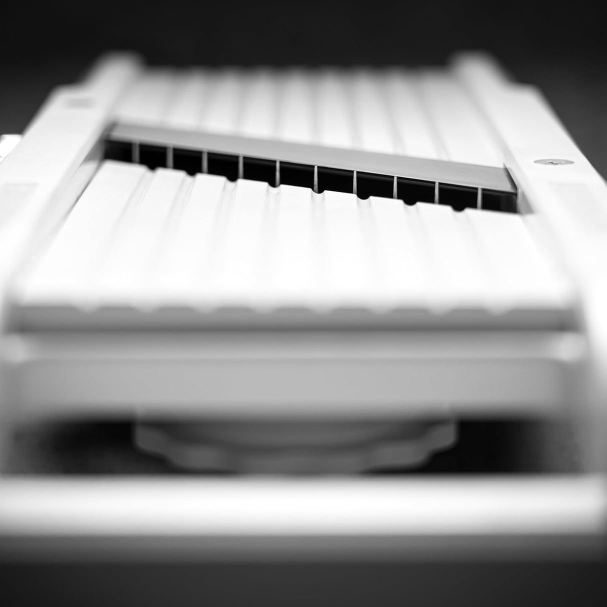 Benriner Mandoline Slicer, with 4 Japanese Stainless Steel Blades, BPA Free, New Model