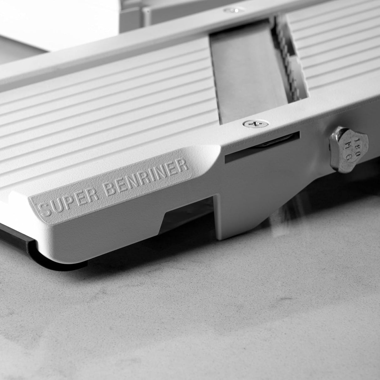 Benriner Mandoline Slicer, with 4 Japanese Stainless Steel Blades, BPA Free, New Model