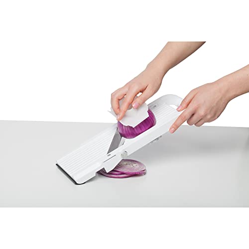 Benriner Mandoline Super Slicer, with 4 Japanese Stainless Steel Blades