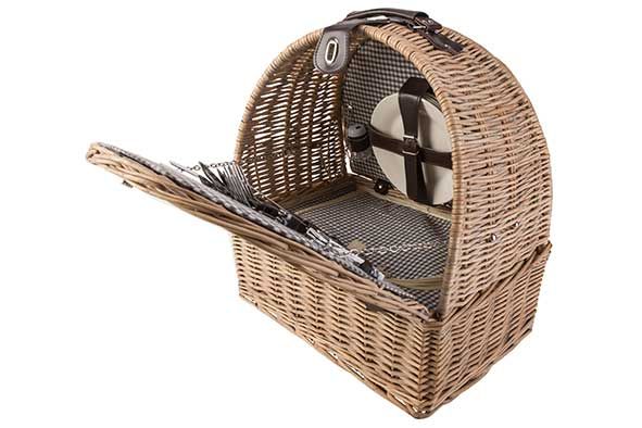 Cozy & Trendy Compact Willow Picnic Basket With Service For 4 Persons 40 X 28 X H 14 Cm