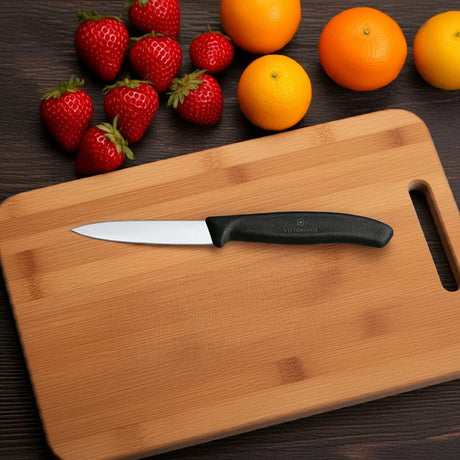 Victorinox Swiss Army serrated paring knife 3.25 inches 8.25 cm black 