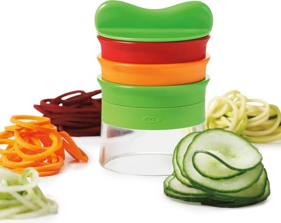 OXO Vegetable Cutter 3-Blade Hand Spiral Slicer For Carrot, Cucumber, Courgette